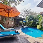 Ayu Dira Heritage House