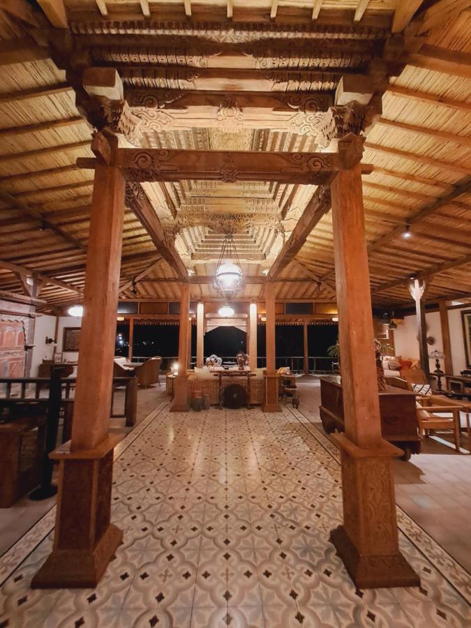 Ayu Dira Heritage House Pousada