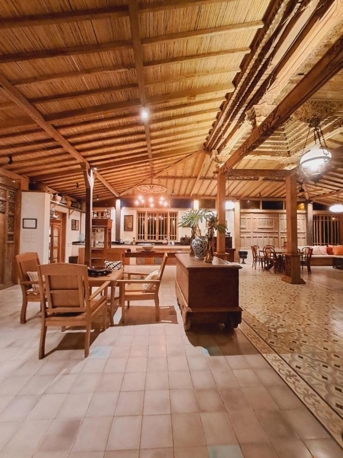 Pousada Ayu Dira Heritage House *
