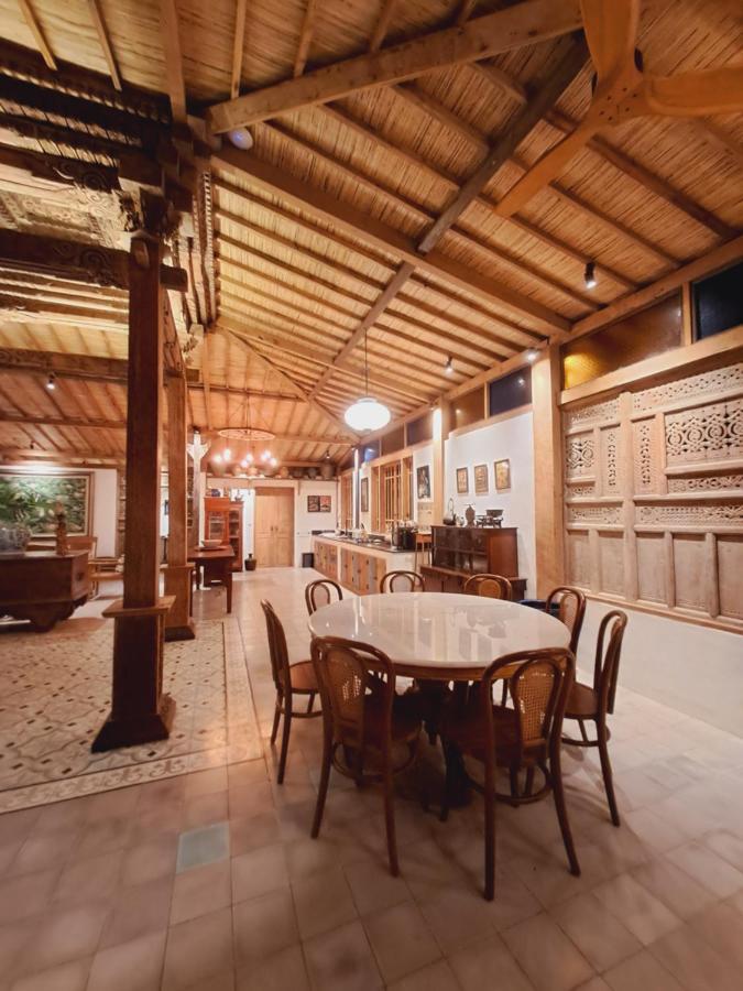 Ayu Dira Heritage House Pousada *